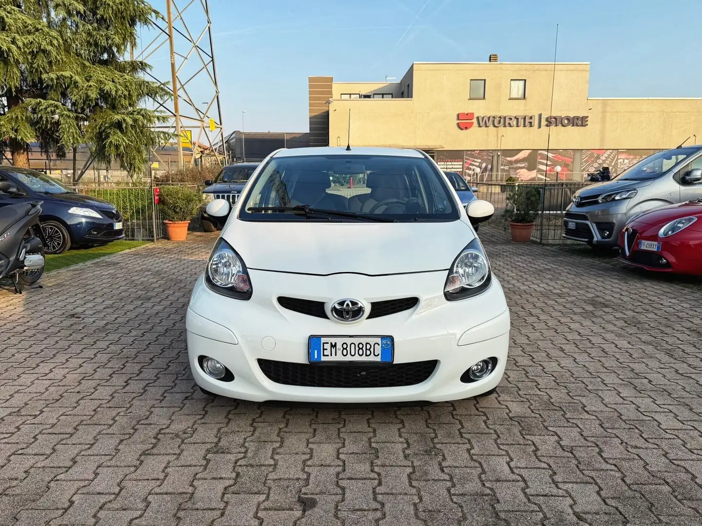 Toyota Aygo Aygo 1.0 12V VVT-i 5 porte AUTOMATICA OK NEOPATENT Bianco - 2