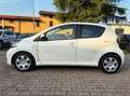 Toyota Aygo Aygo 1.0 12V VVT-i 5 porte AUTOMATICA OK NEOPATENT Bianco - thumbnail 9