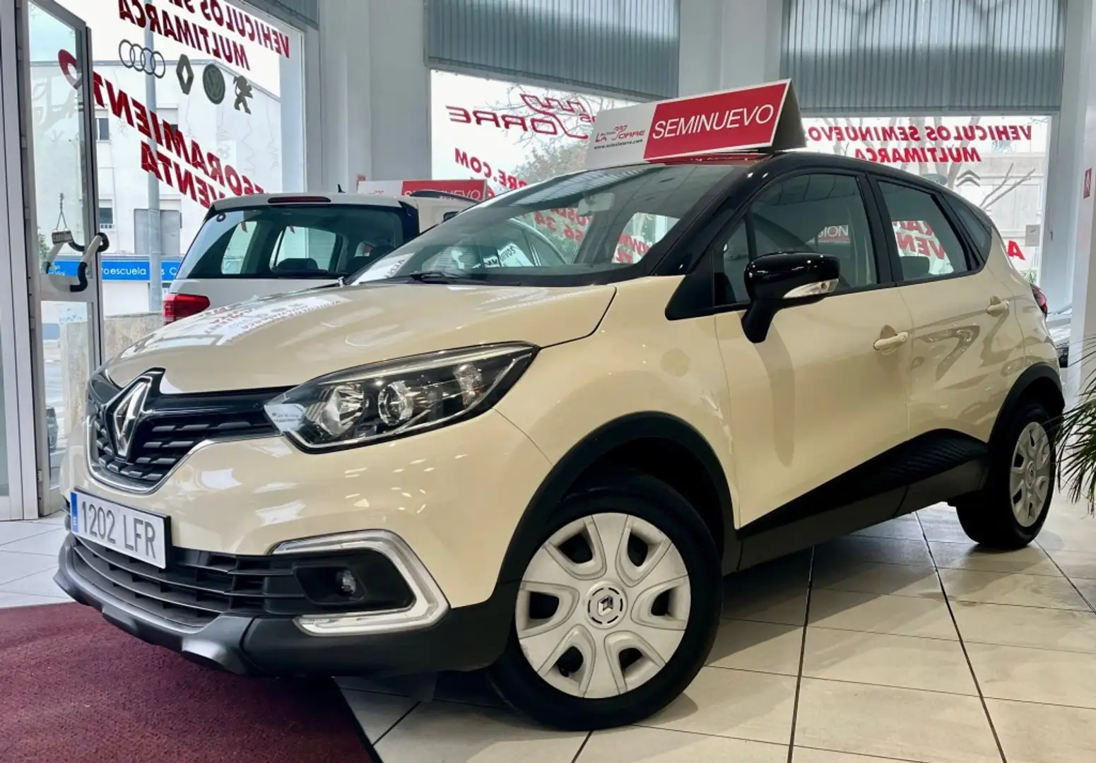 Renault Captur 1.5dCi Energy eco2 Life 66kW Beige - 2