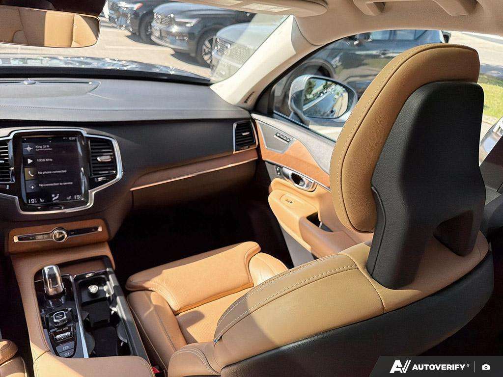 2016 Volvo XC90 T8 PHEV Inscription thumb 24
