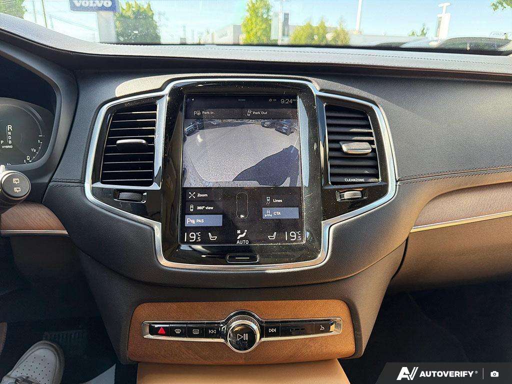 2016 Volvo XC90 T8 PHEV Inscription thumb 19