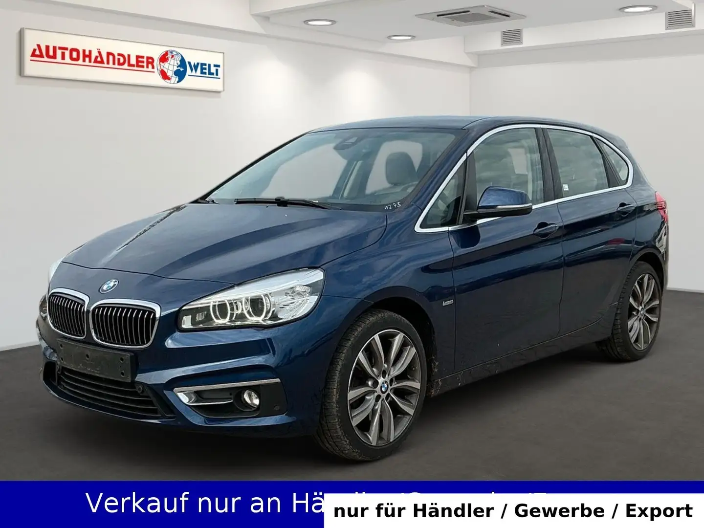 BMW 220 220i Luxury Line Active Tourer LED Blau - 1