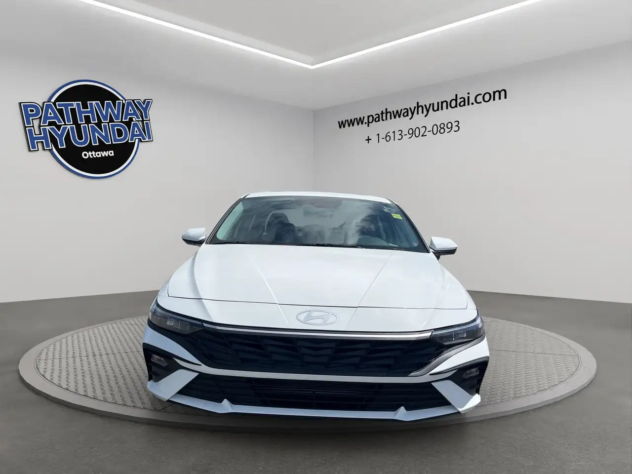 Hyundai ELANTRA снимка Hyundai ELANTRA