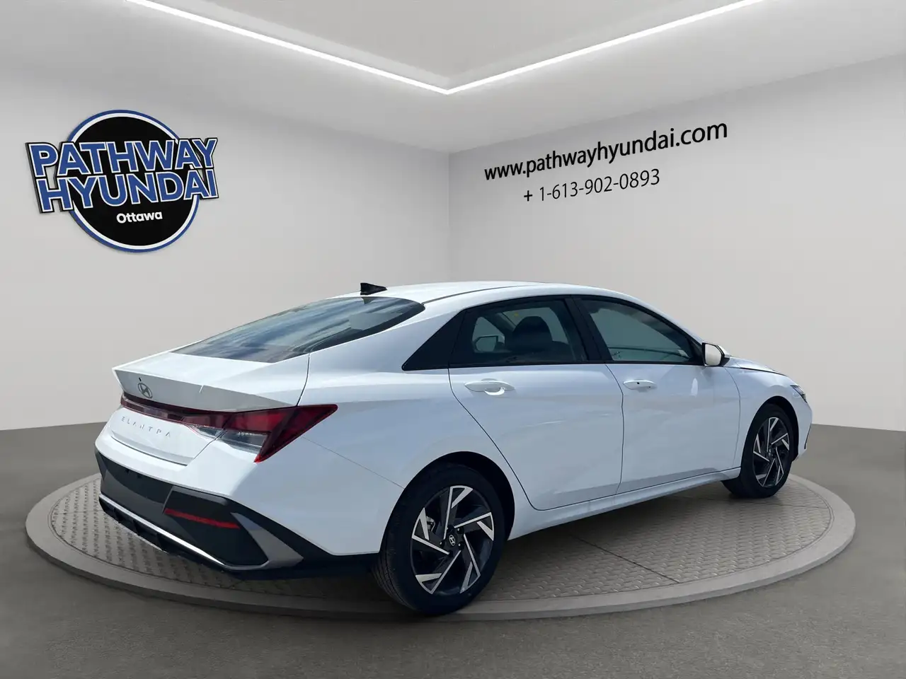 Hyundai ELANTRA снимка Hyundai ELANTRA