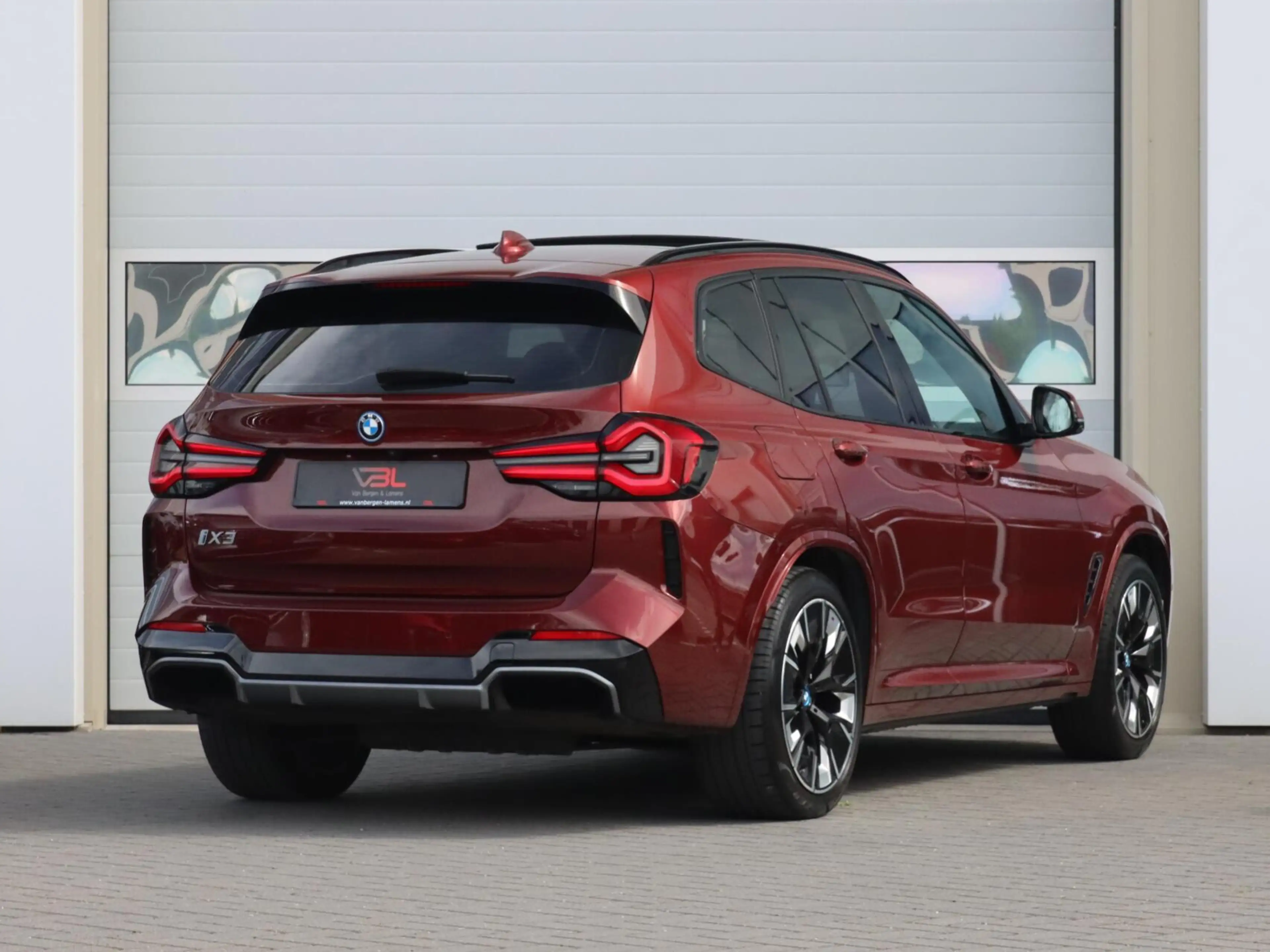 BMW iX3 High Executive 80kWh M-sport | SOH 92,5% | Panoram — photo 31