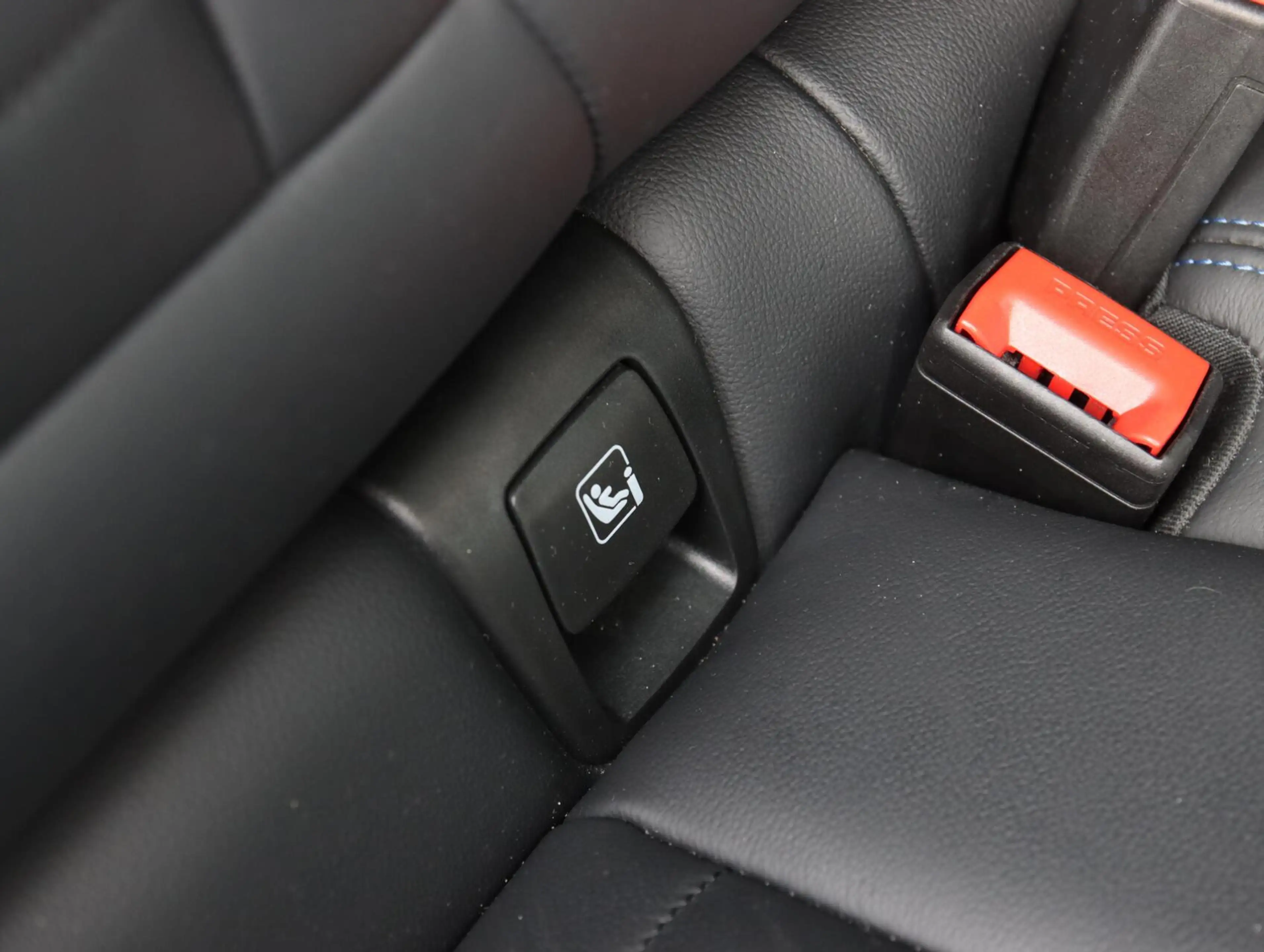 BMW iX3 High Executive 80kWh M-sport | SOH 92,5% | Panoram — photo 35
