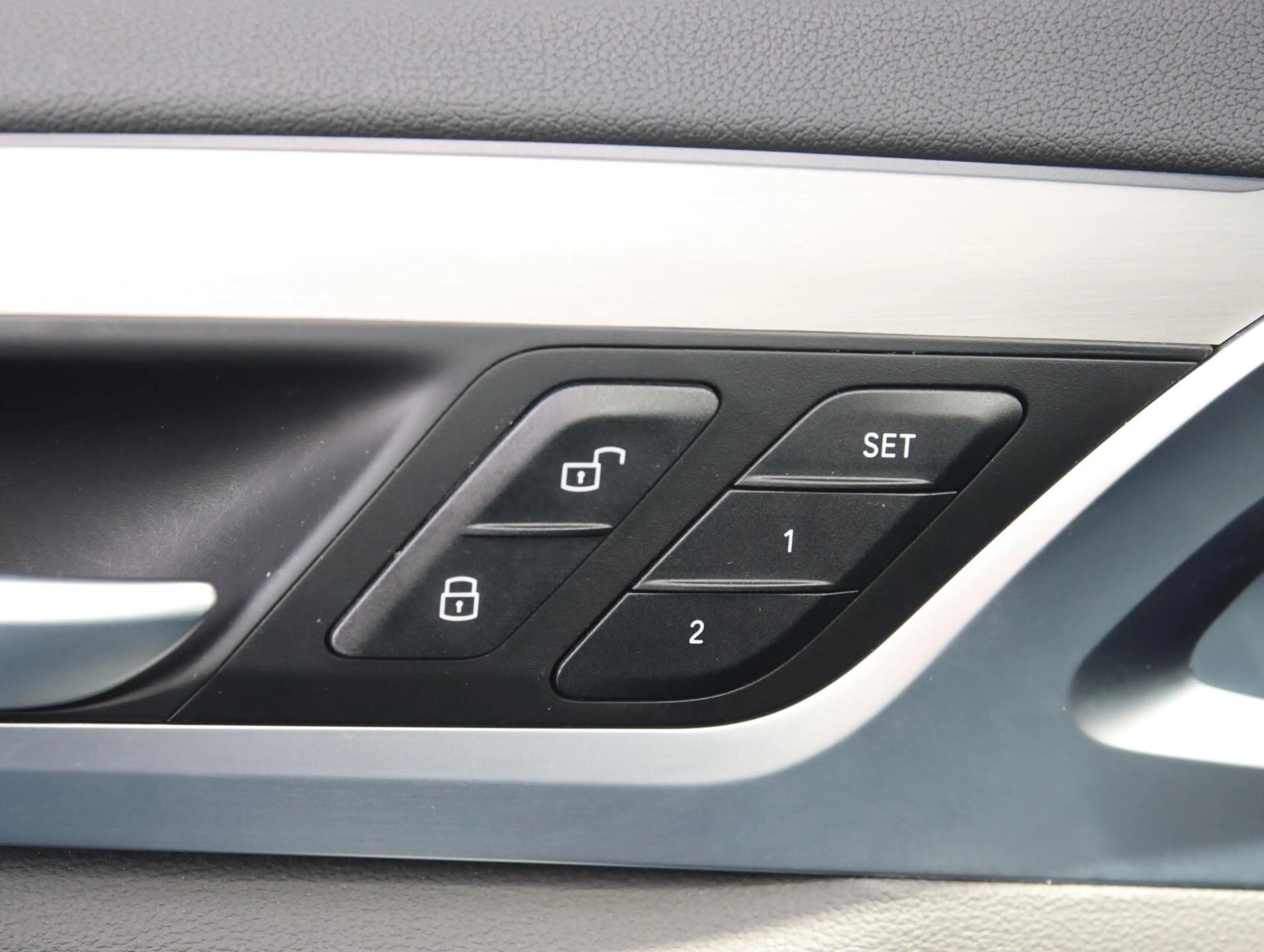 BMW iX3 High Executive 80kWh M-sport | SOH 92,5% | Panoram — photo 24