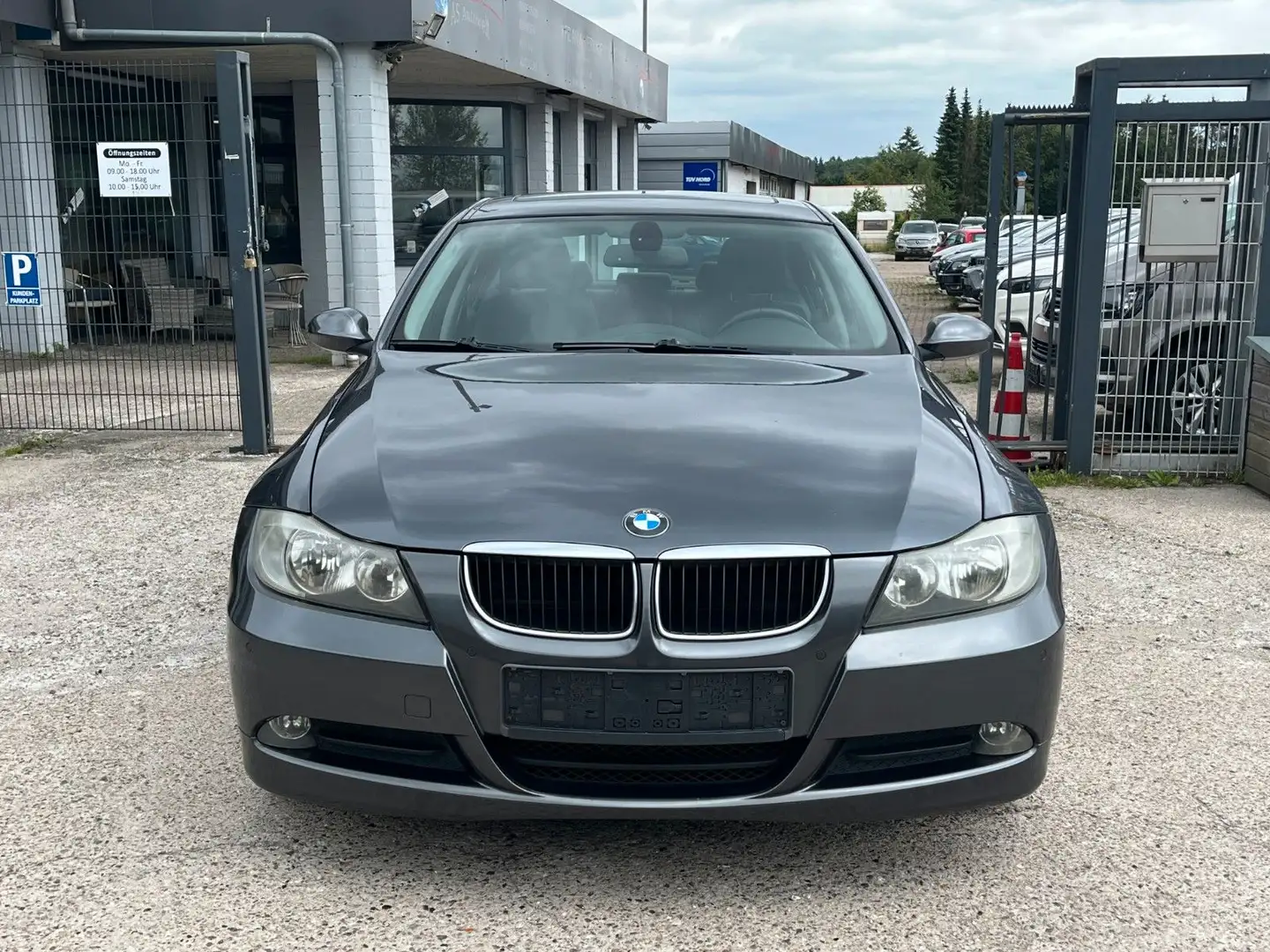BMW 318 Baureihe 3 Lim. 318i *AUTOMATIK*SCHIEBEDACH* - 2