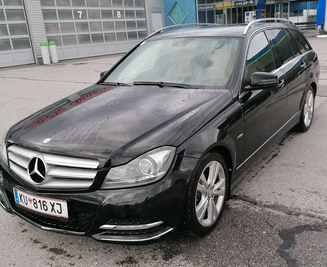 Mercedes-Benz C 250 C 250 T Avantgarde BlueEfficiency 4MATIC CDI Aut. Avantgarde Schwarz - 1