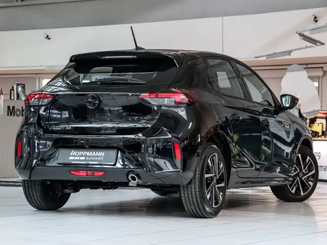 Opel Corsa view 2