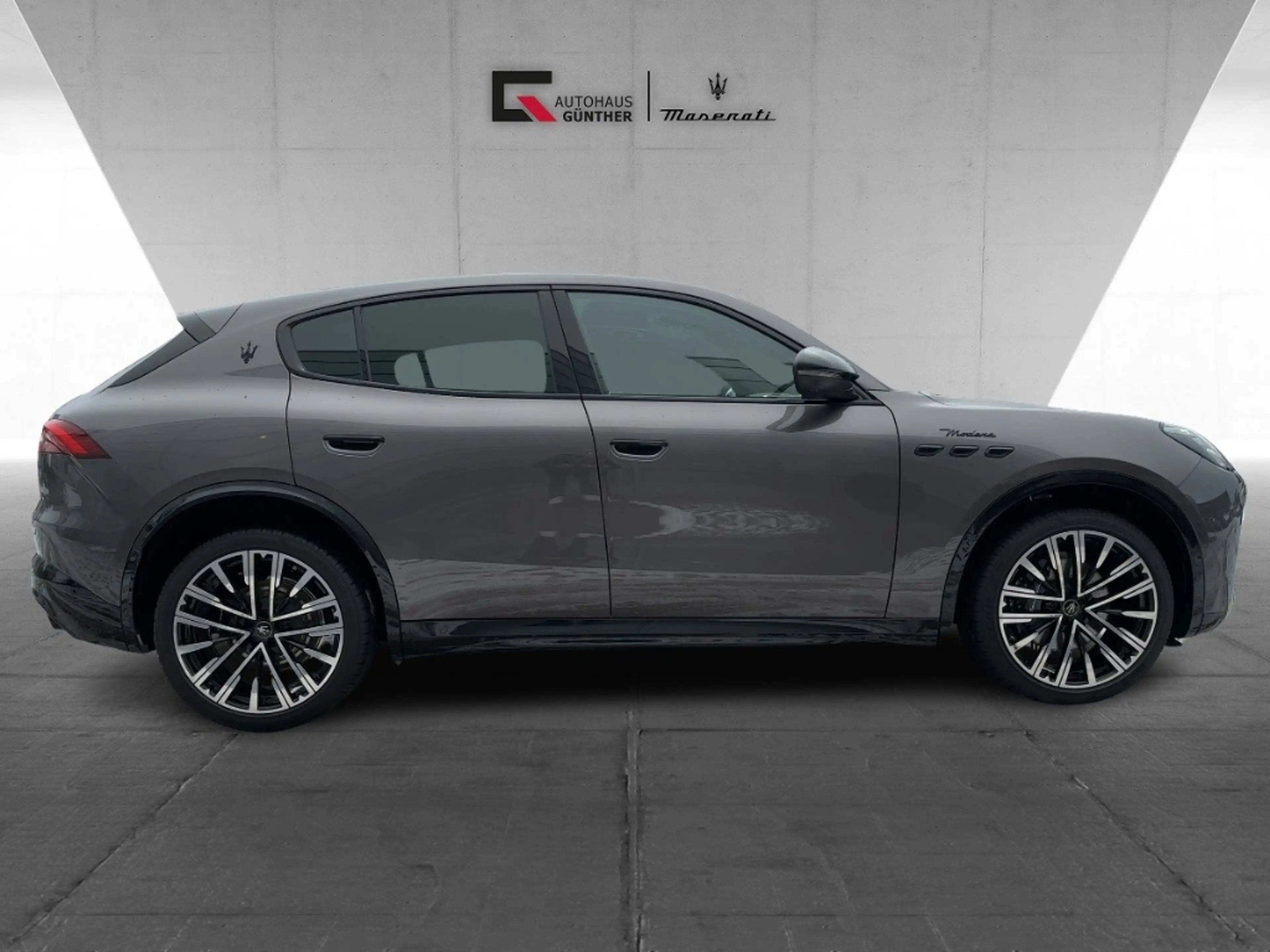 Maserati Grecale Modena MY25 330PS AWD - PANO - 360°- 21 Zoll — photo 5