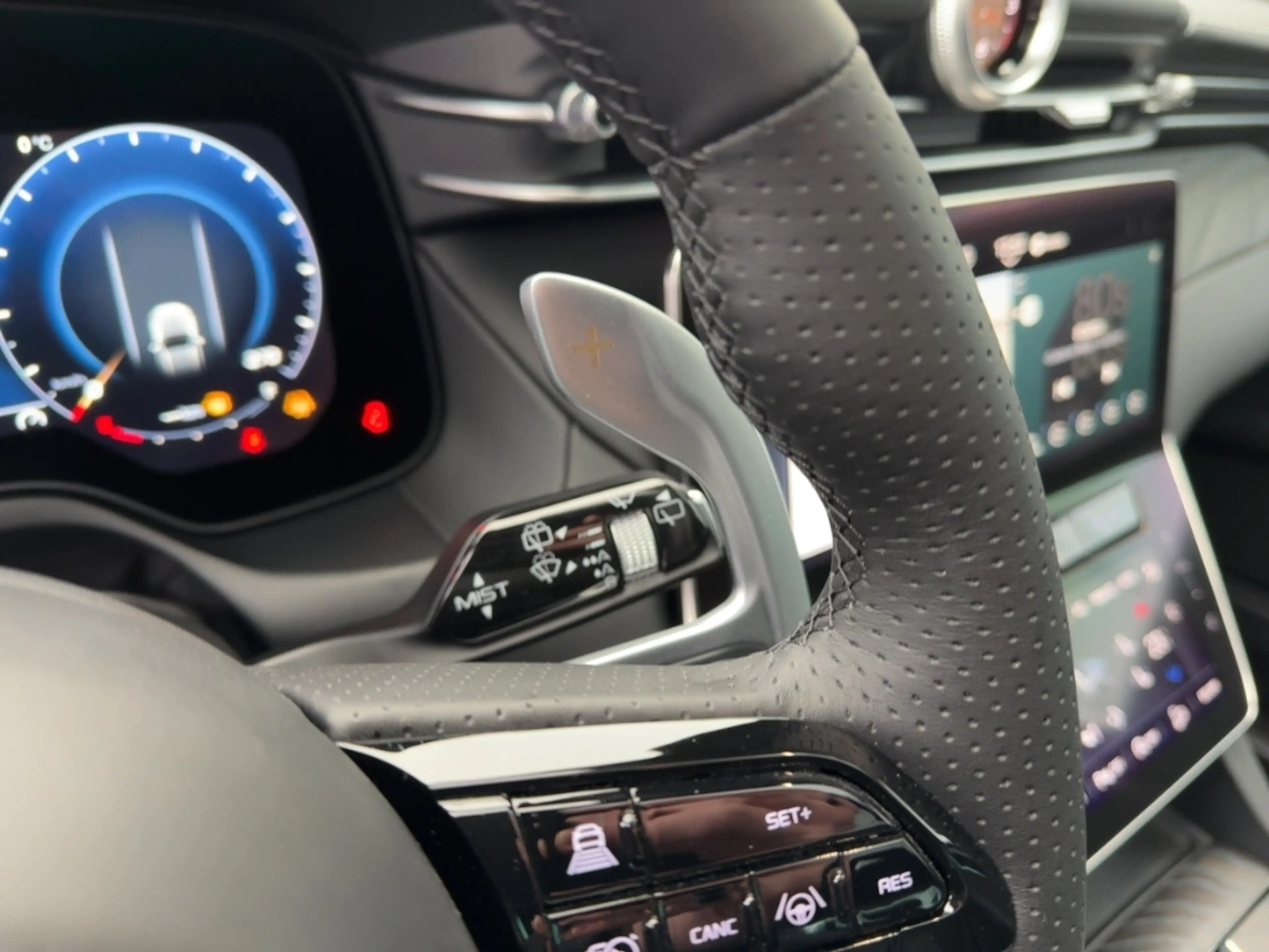 Maserati Grecale Modena MY25 330PS AWD - PANO - 360°- 21 Zoll — photo 10