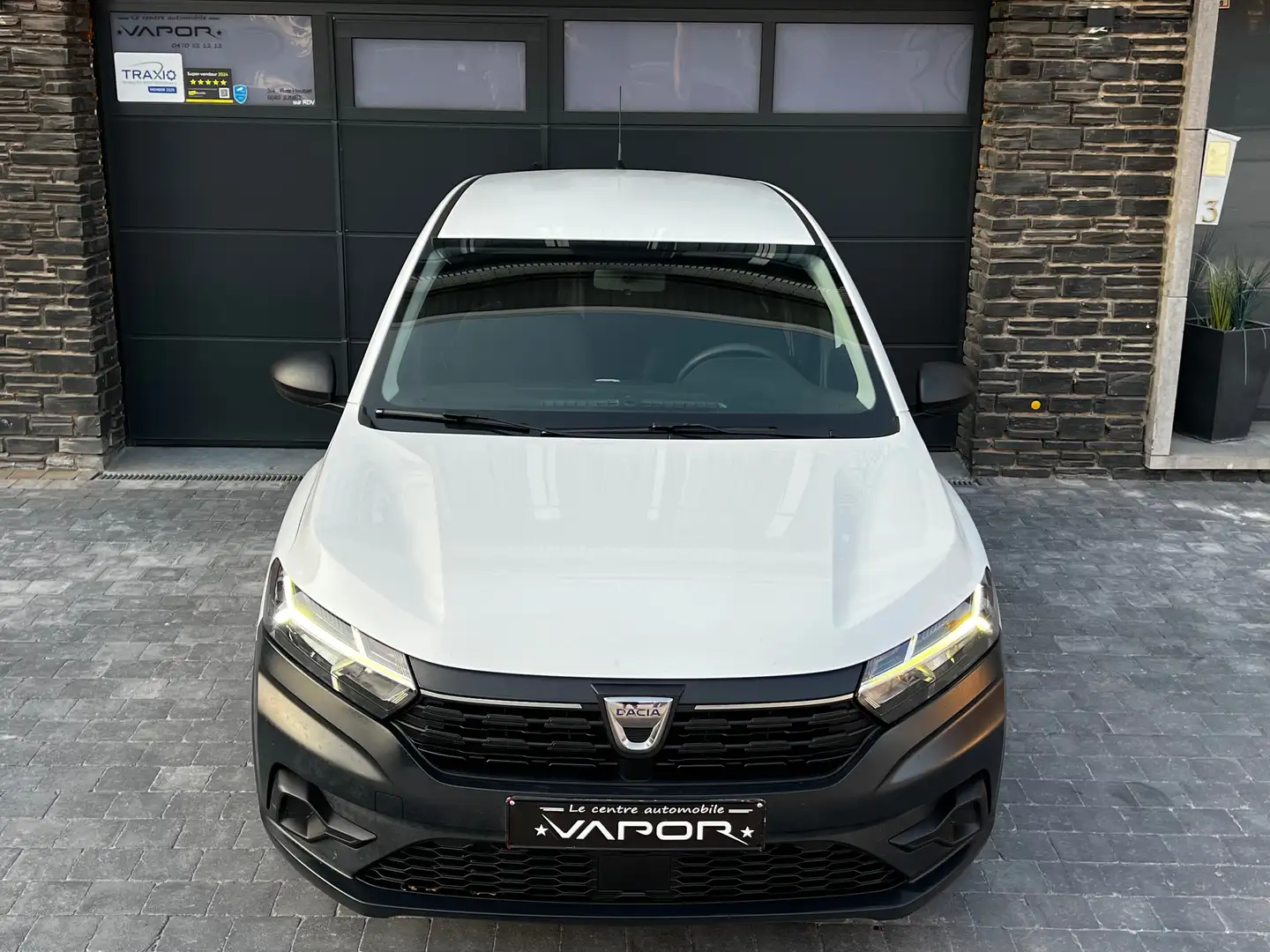 Dacia Sandero 1.0i SCe Access Wit - 2