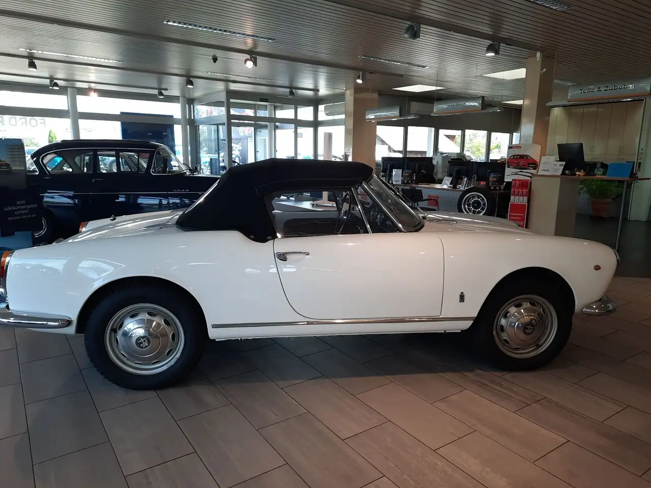 Alfa Romeo Spider Romeo Giulia Cabrio, foto 5