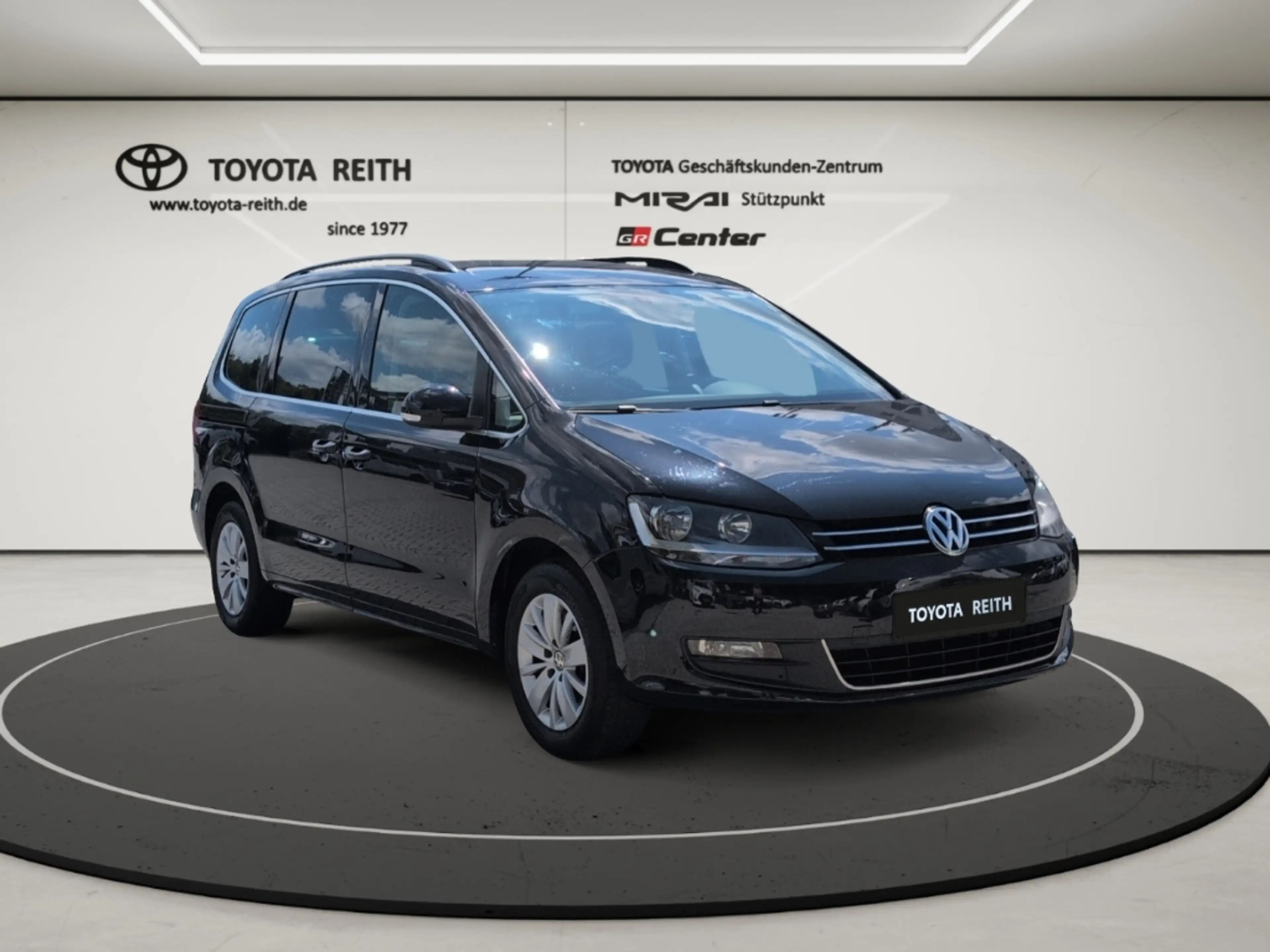 Volkswagen Sharan Comfortline BMT 1.4 TSI DGS El. Panodach Navi Dyn. — photo 7