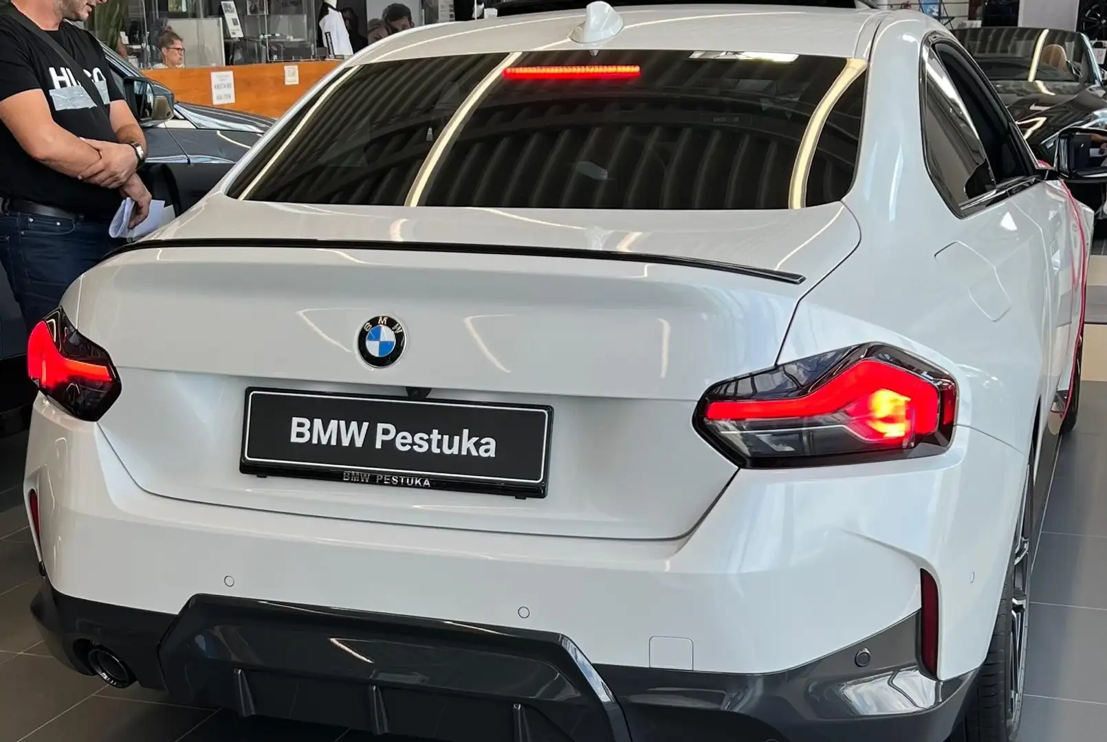 BMW 220 220d Coupé Sport Line Aut. M Paket Weiß - 2