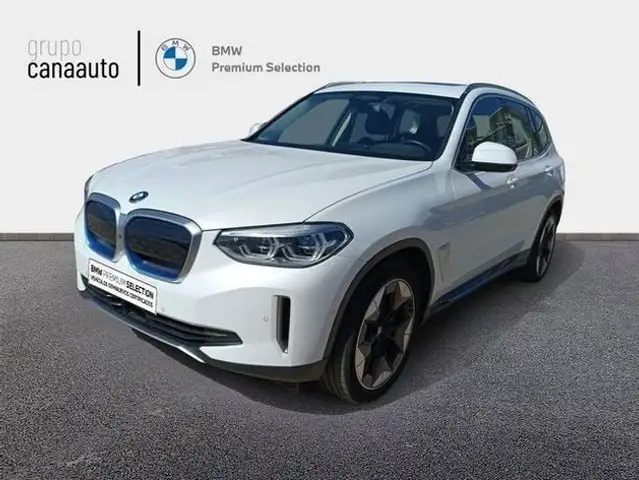 BMW iX3 80 kWh 210 kW (286 CV)