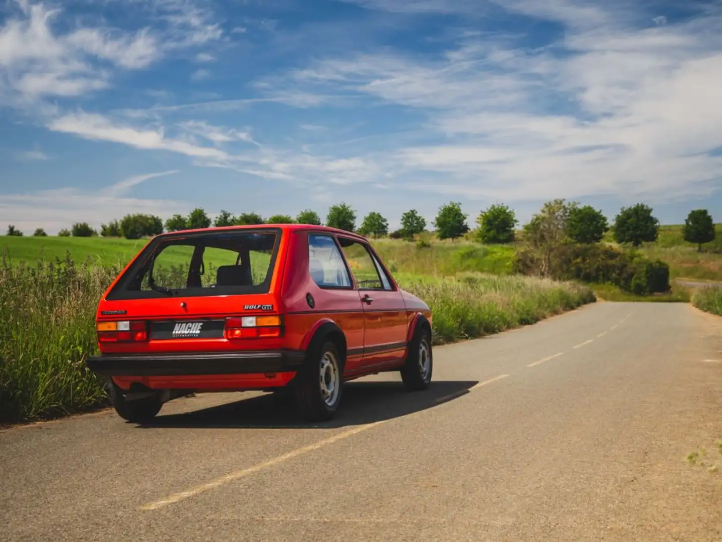 Volkswagen Golf 1 GTI - 2