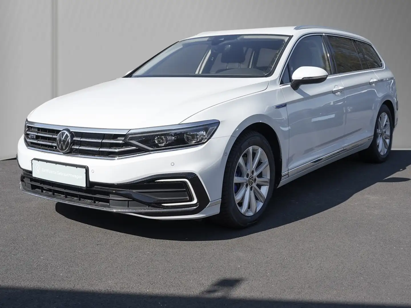 Volkswagen Passat Variant 1.4 eHybrid GTE *MATRIX-LED*AHK*KAMERA* Weiß - 2