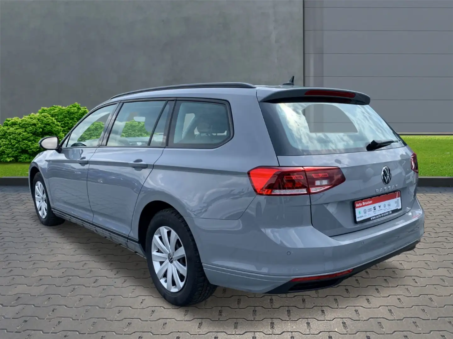 Volkswagen Passat Variant Conceptline 1.5 TSI Navi+Klimaautomatik Gris - 2