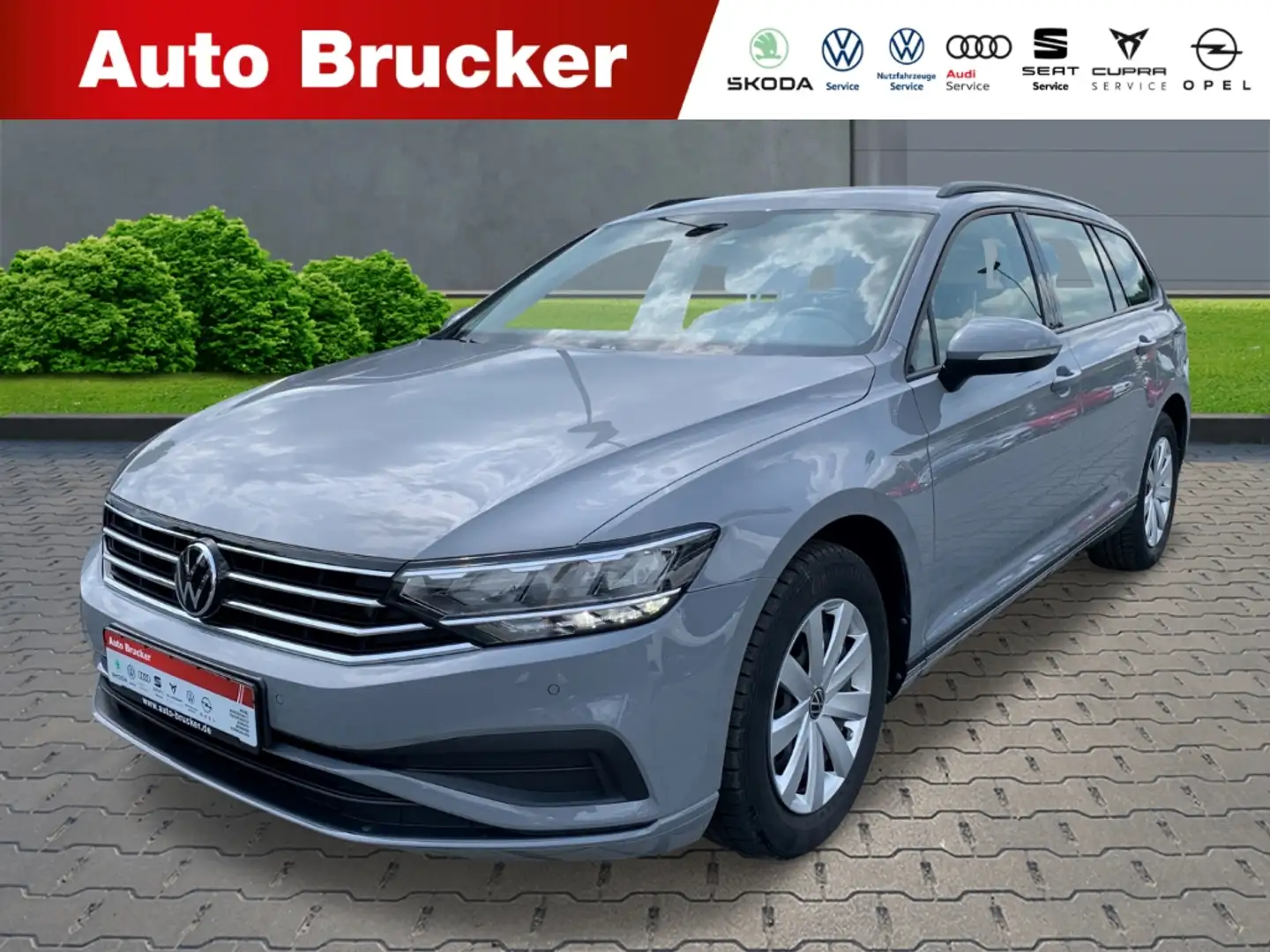 Volkswagen Passat Variant Conceptline 1.5 TSI Navi+Klimaautomatik Gris - 1