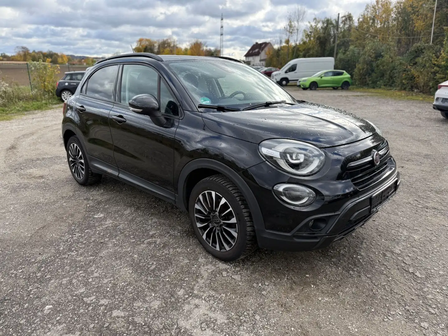 Fiat 500X 1.3 FFly 4x2 I Navi I ACC I R-Kamera Schwarz - 1
