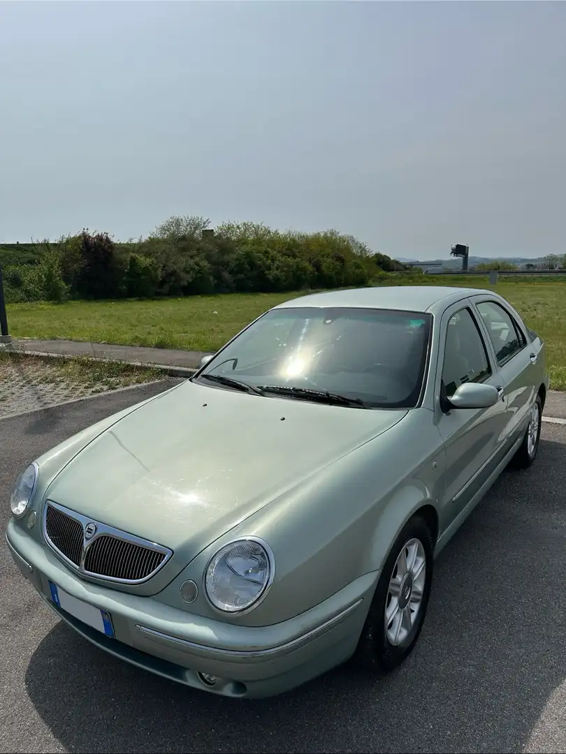 Lancia Lybra 1.9 jtd 115cv - 2