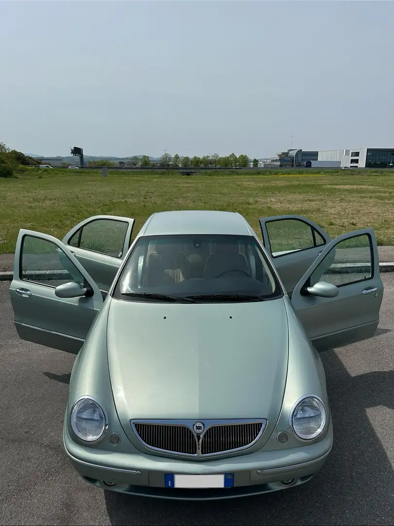 Lancia Lybra 1.9 jtd 115cv - 1