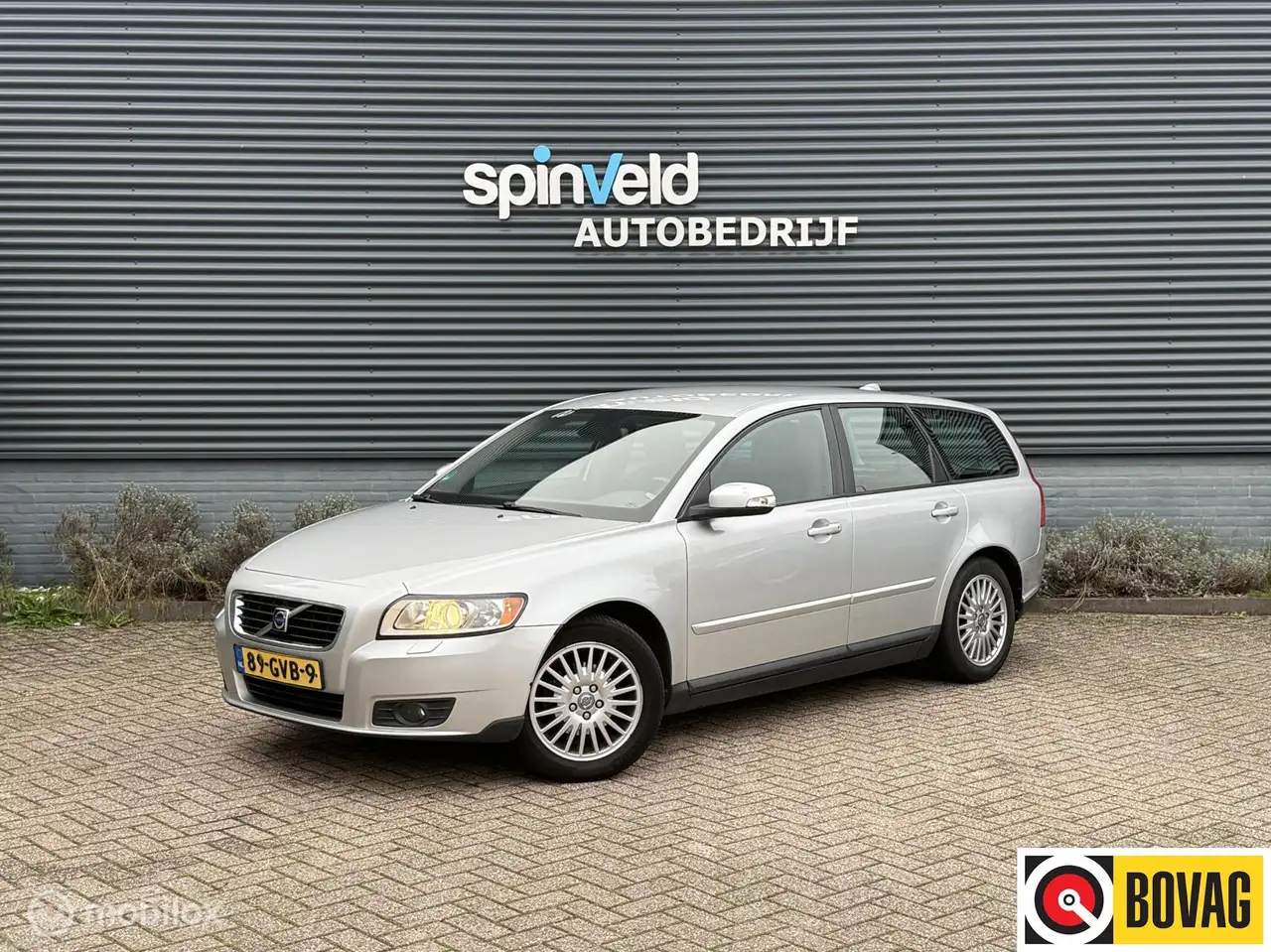 Volvo V50