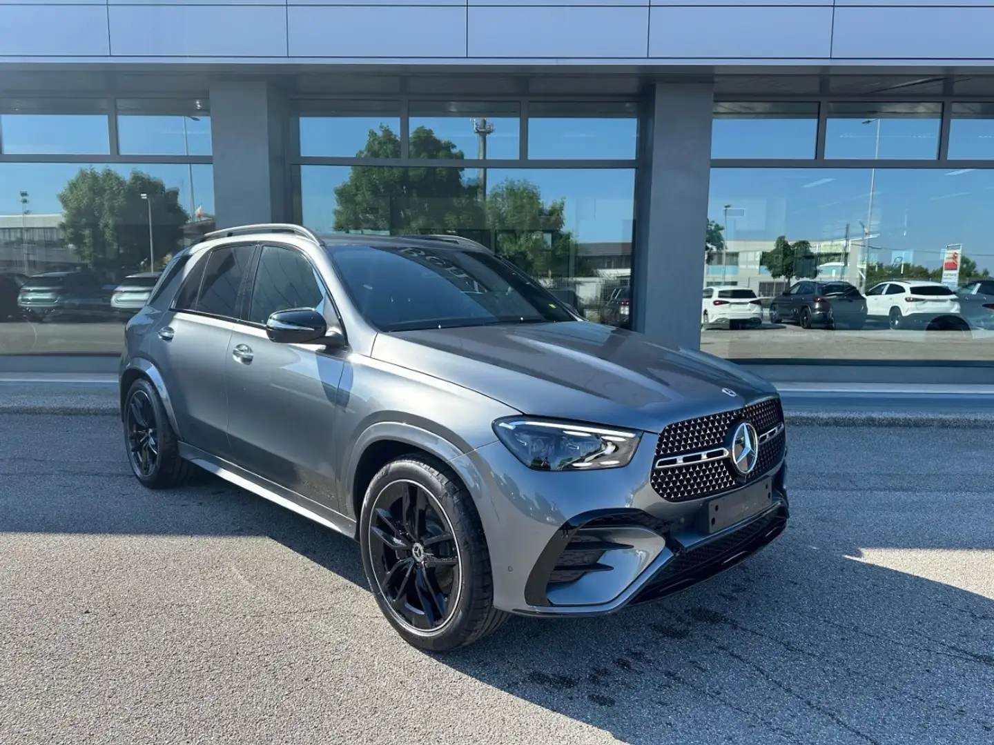 Mercedes-Benz GLE 300 d 4MATIC Gri - 1