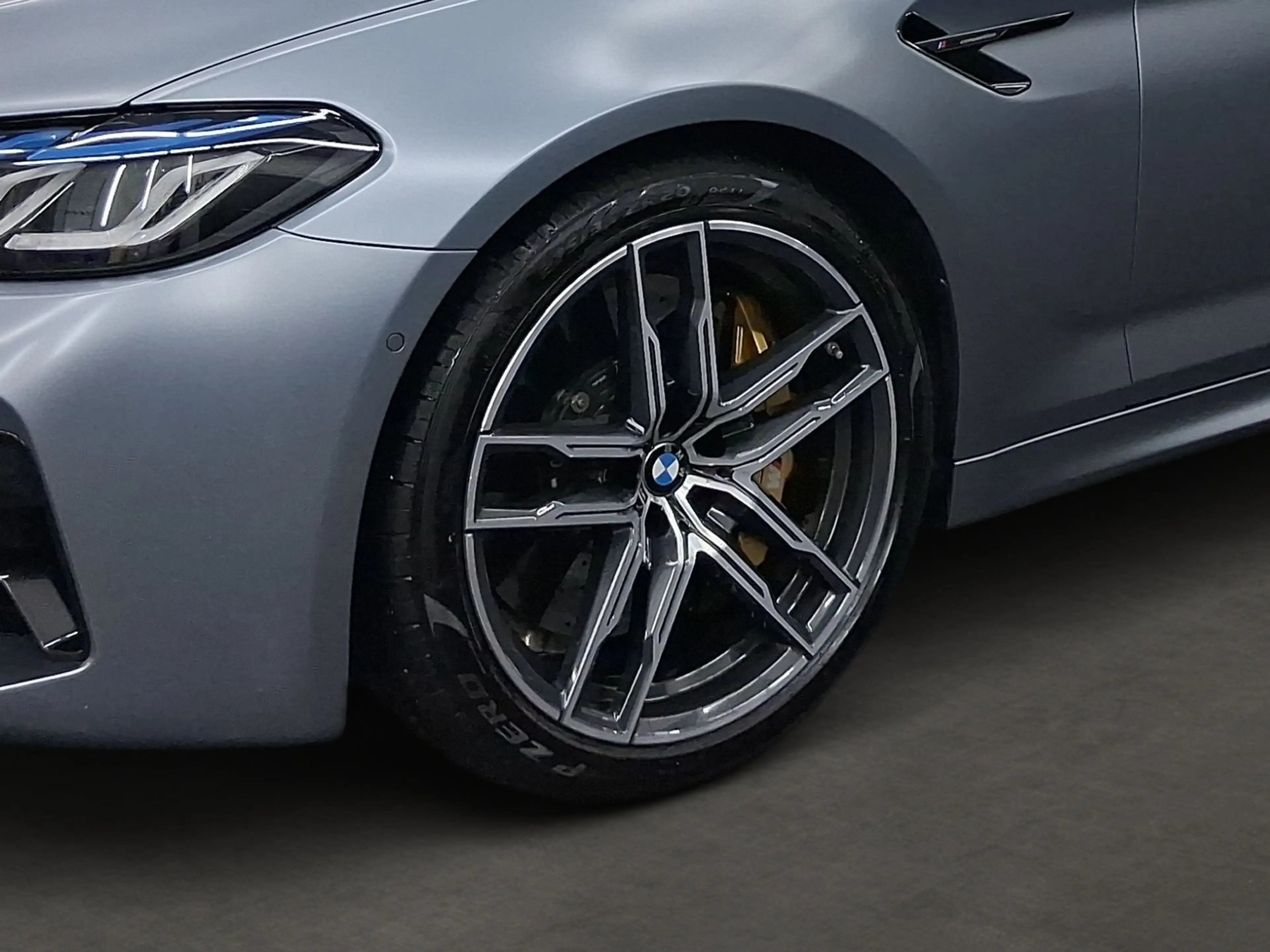 BMW M5 Limousine M Driver's*Fond-Entertainment*B&W*MTrack — photo 6