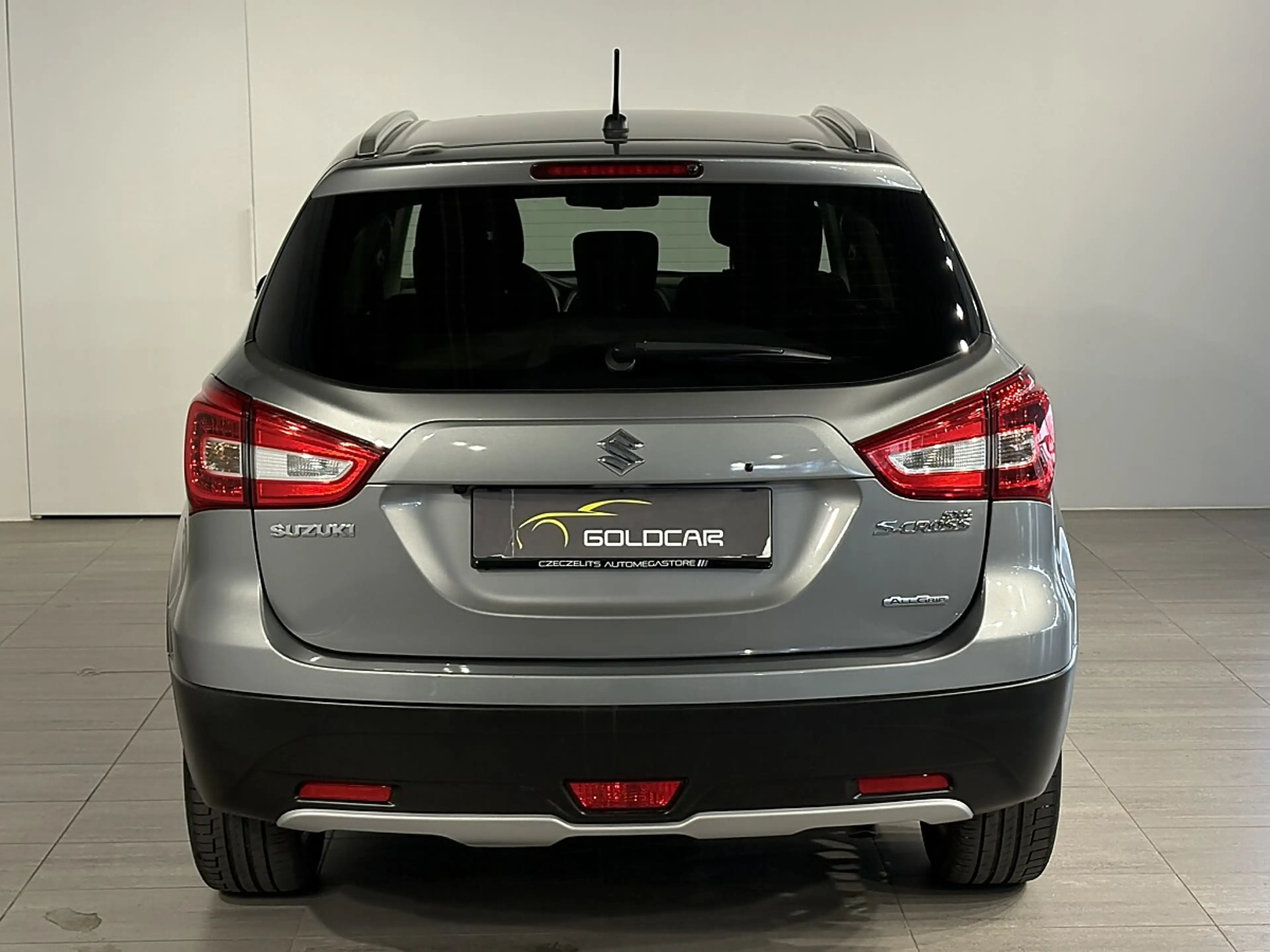 Suzuki SX4 S-Cross 1,0 DITC ALLGRIP shine — photo 5