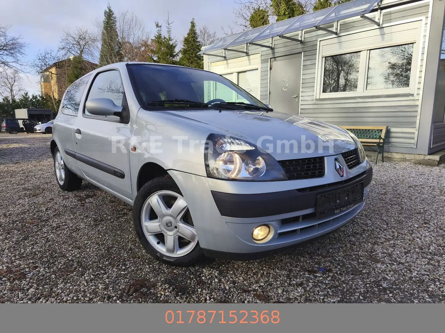 Renault Clio 1.2 16V Klima TÜV 08.2027 Allwetterreifen Silber - 1