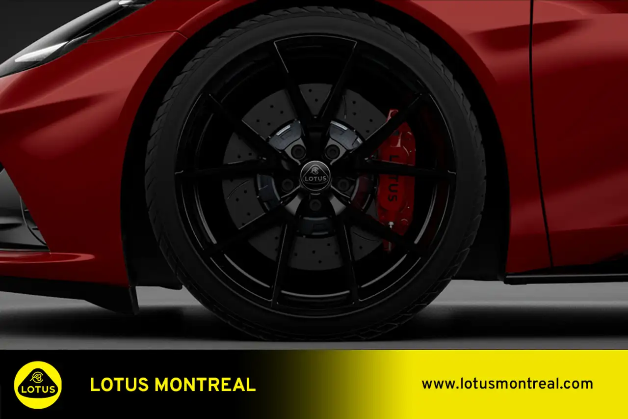 Lotus Emira снимка Lotus Emira