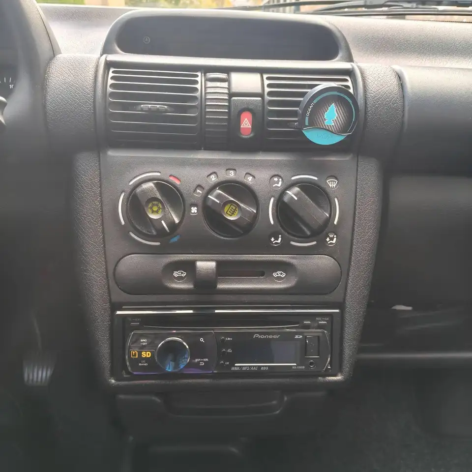 Opel Corsa 1.2i-16V Strada Cool, foto 2