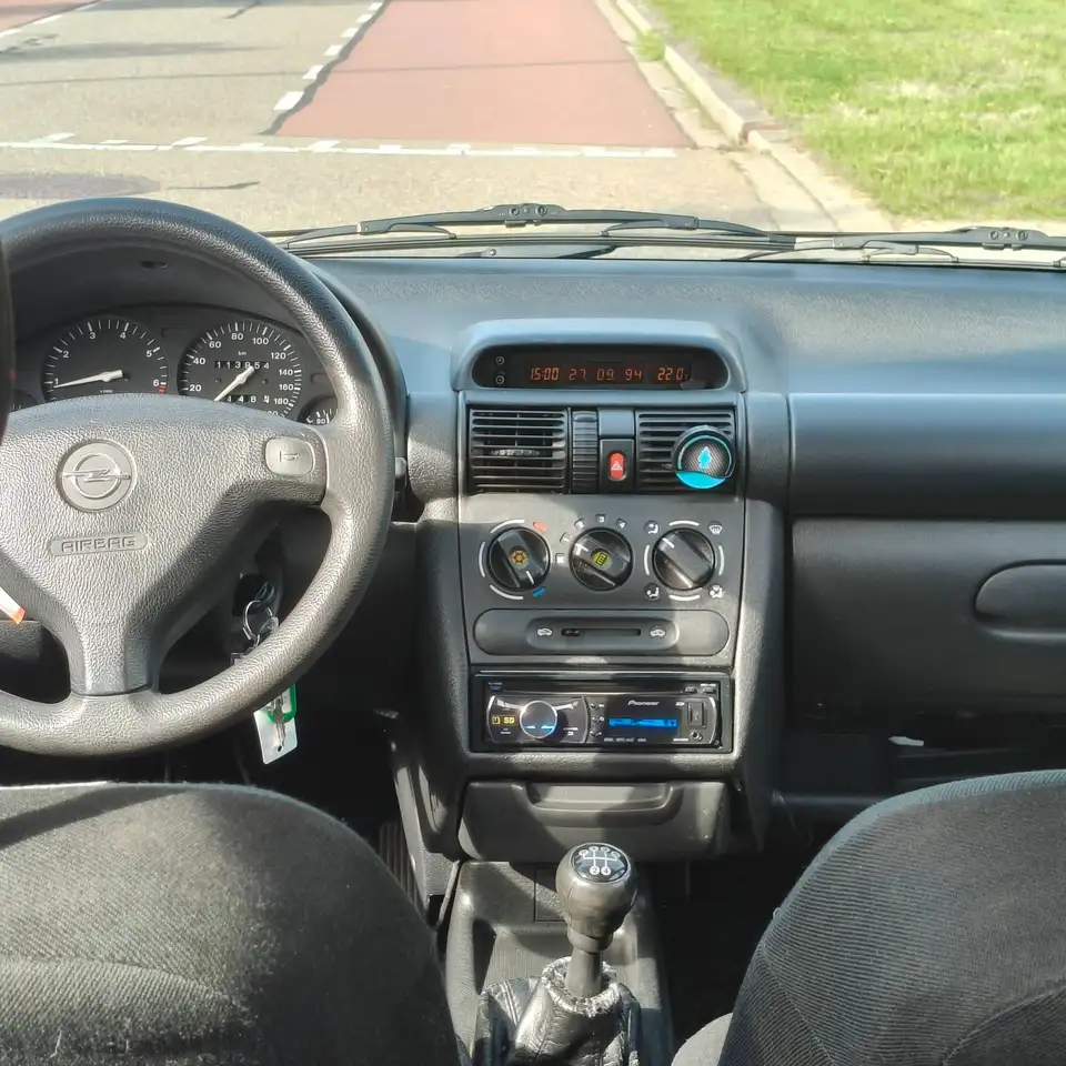 Opel Corsa 1.2i-16V Strada Cool, foto 8