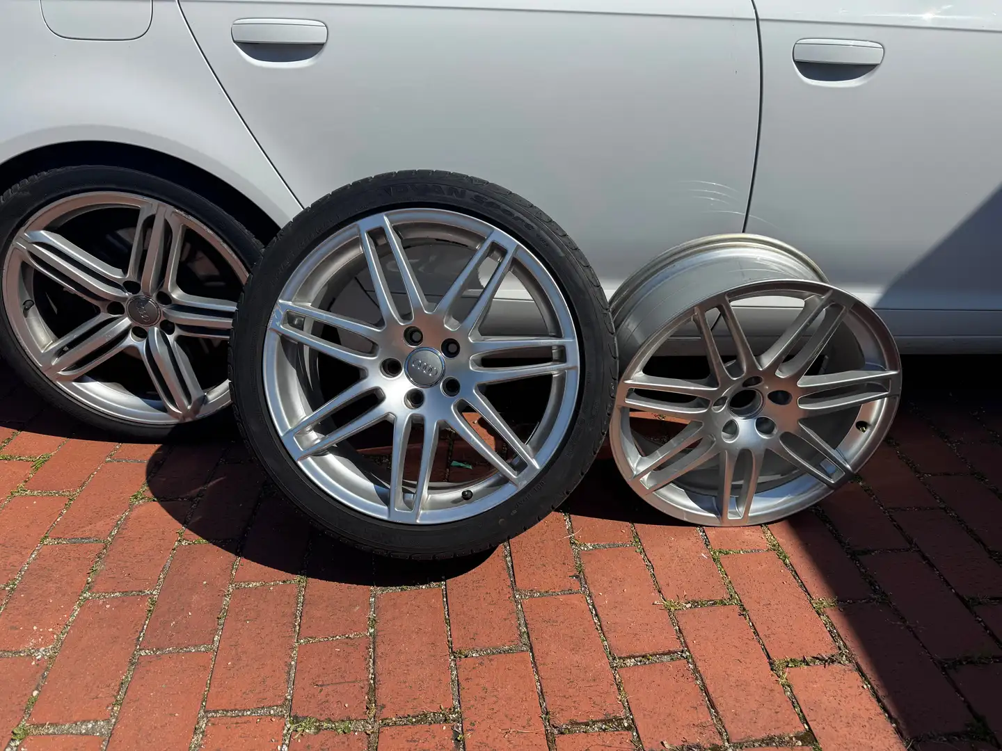 Audi A6 A6 Avant 3.0 TDI DPF quattro tiptronic Weiß - 1