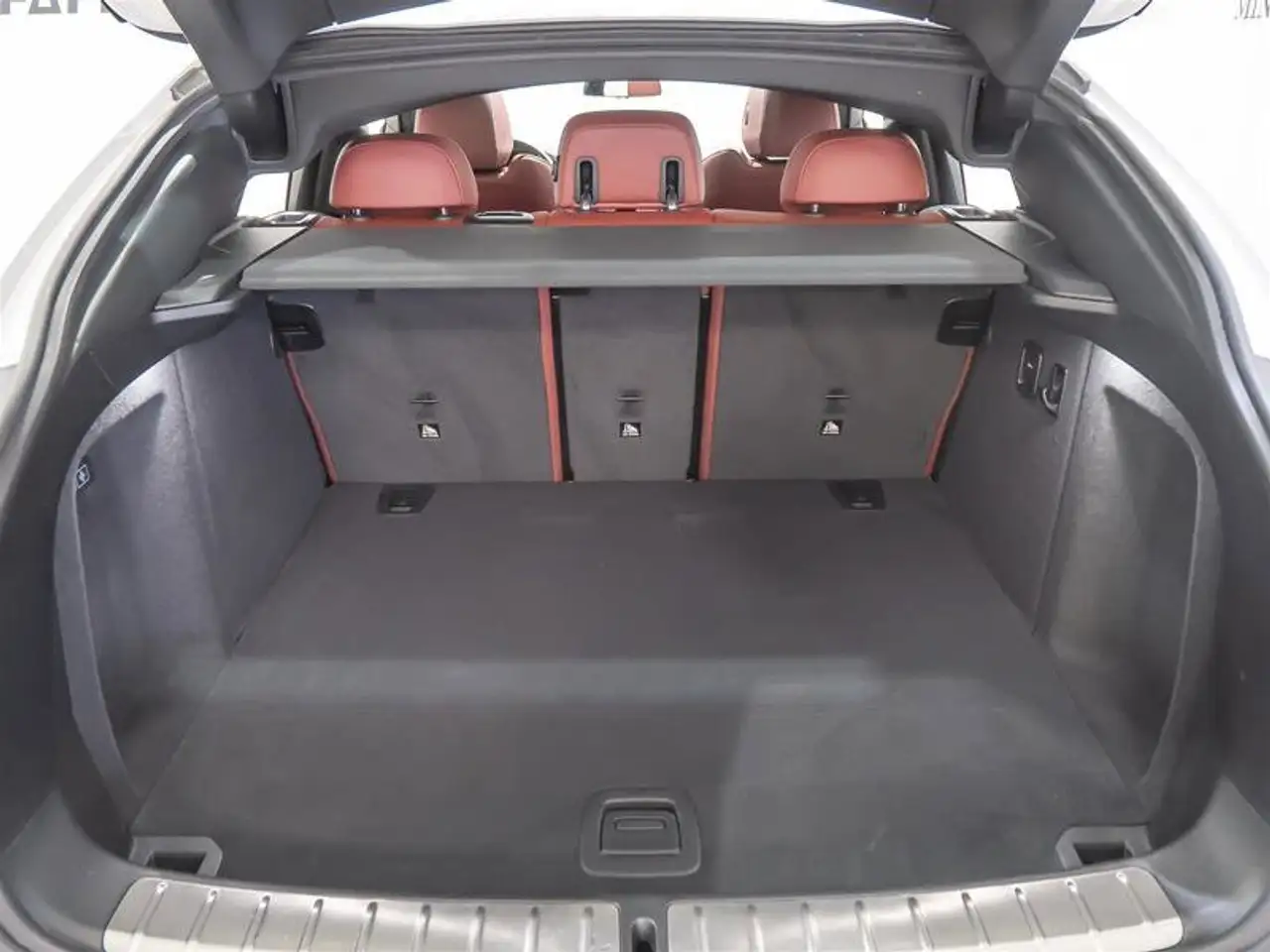 BMW X4 снимка BMW X4