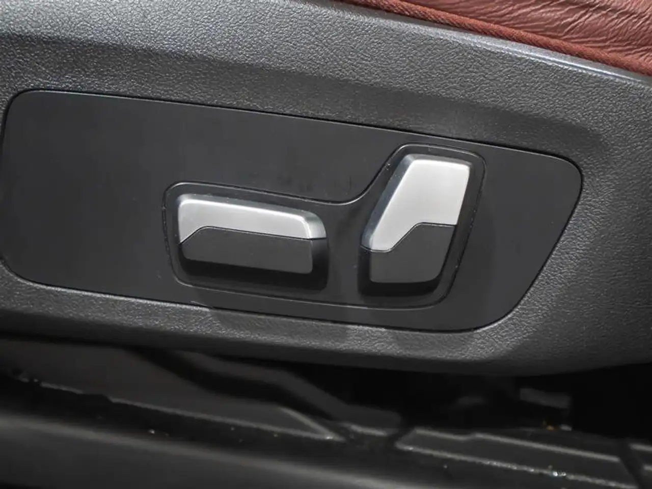 BMW X4 снимка BMW X4