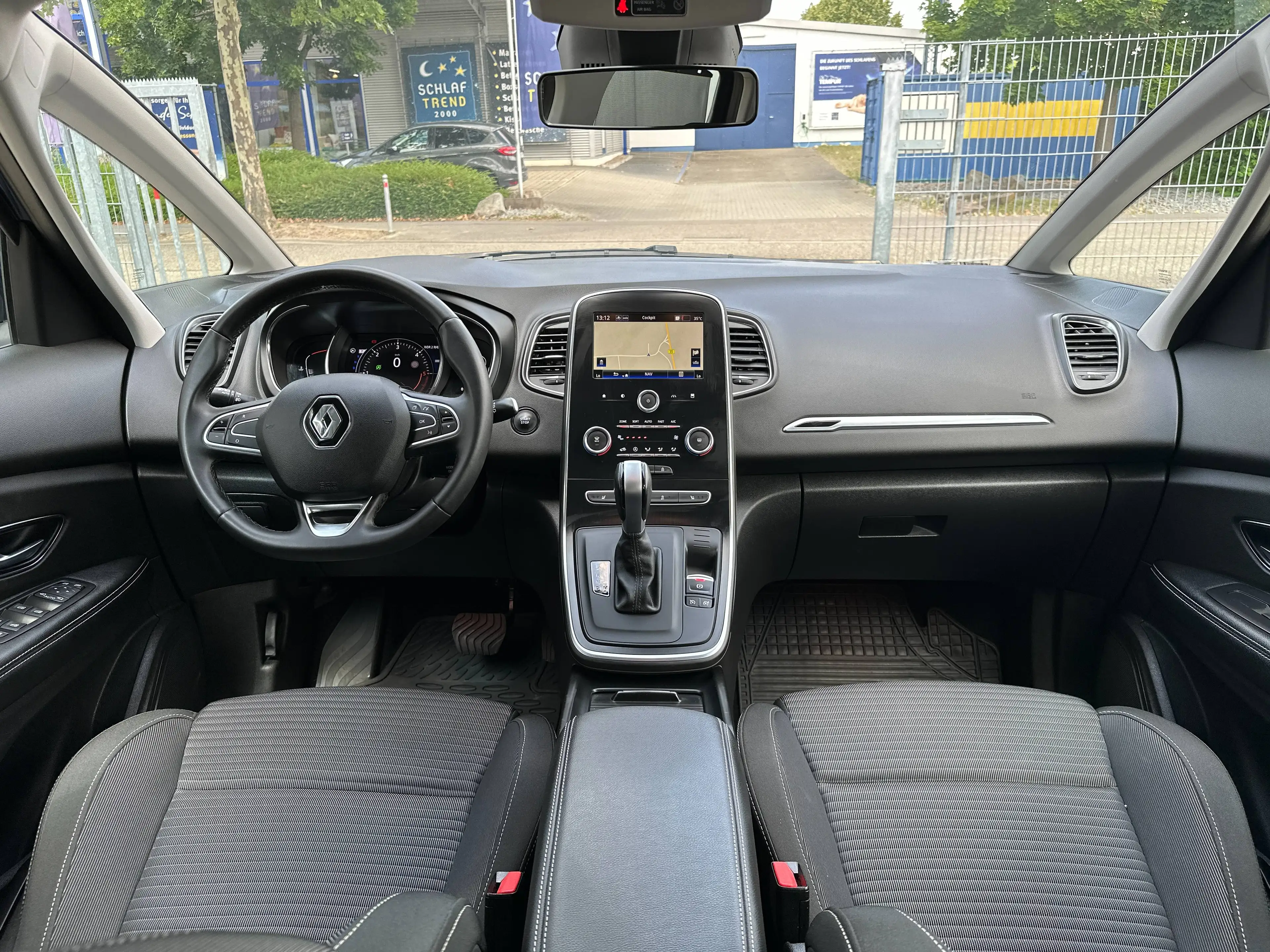 Renault Scenic Grand 1.7 BLUE dci*AUTOMATIK*Navi*Parkpilot*Sitzhz — photo 11