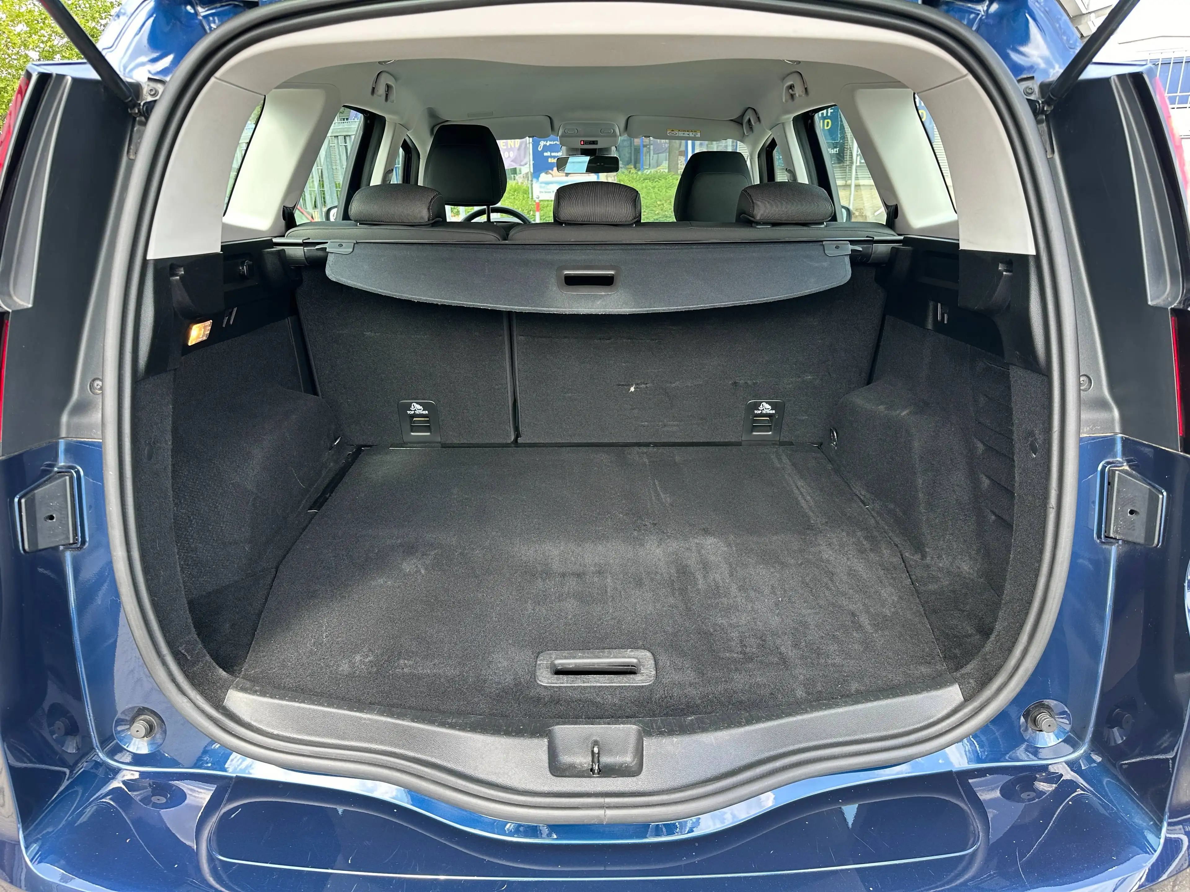Renault Scenic Grand 1.7 BLUE dci*AUTOMATIK*Navi*Parkpilot*Sitzhz — photo 5
