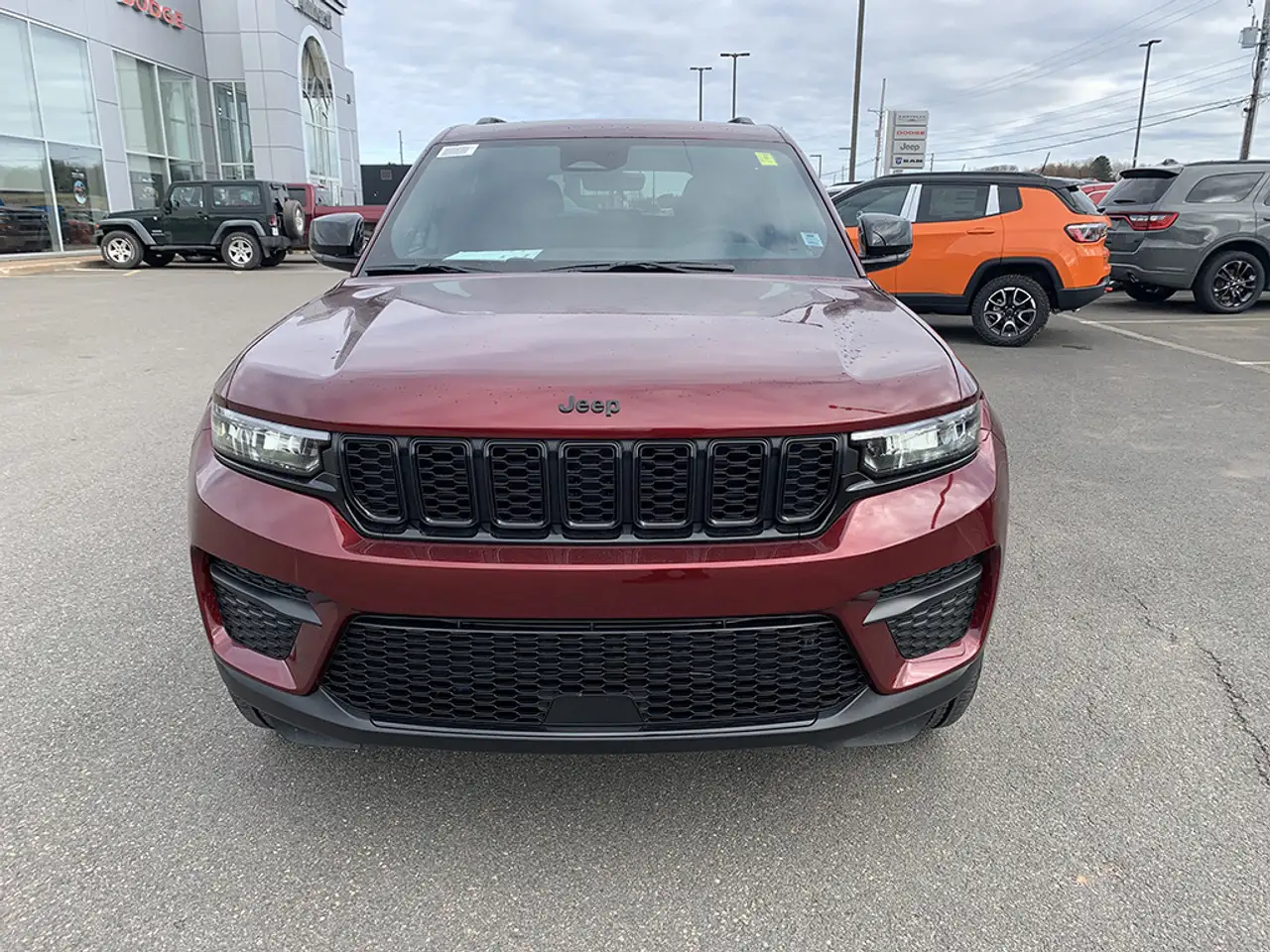 Jeep Grand Cherokee снимка Jeep Grand Cherokee