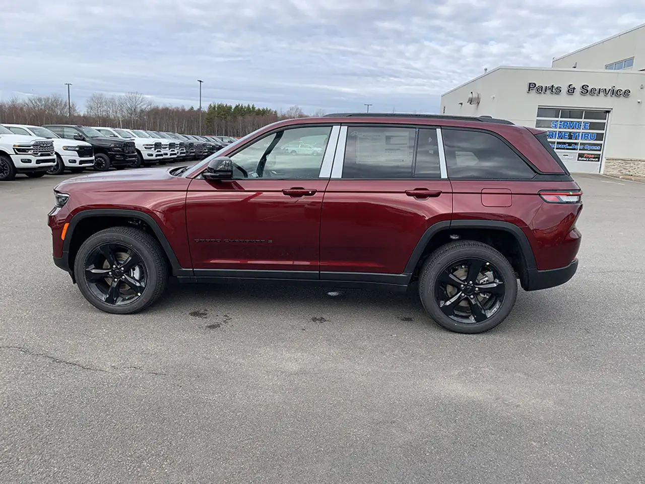 Jeep Grand Cherokee снимка Jeep Grand Cherokee
