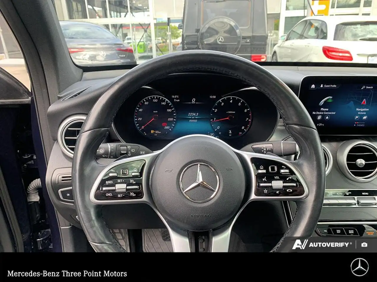 Mercedes-Benz GLC снимка Mercedes-Benz GLC