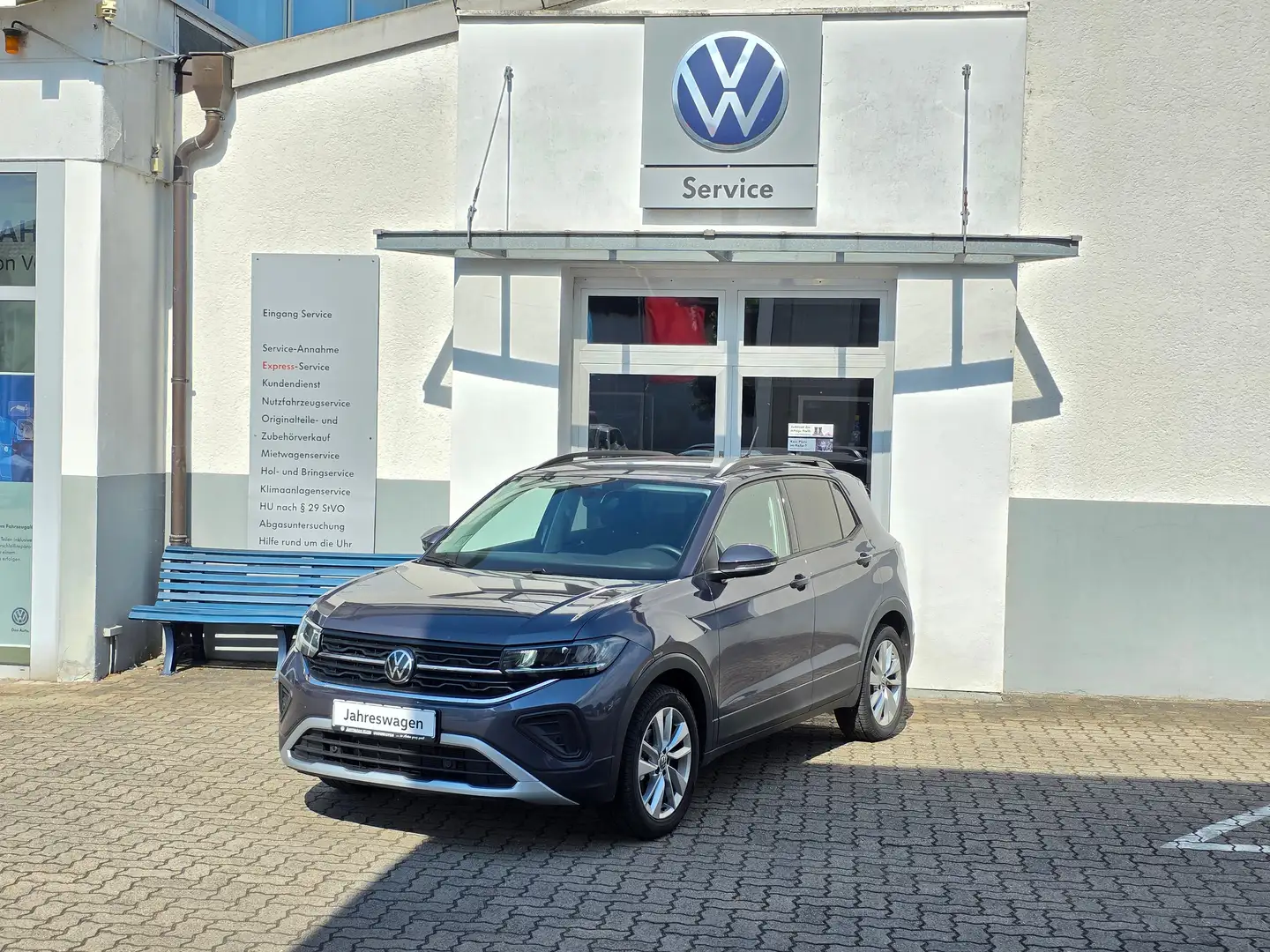 Volkswagen T-Cross Life 1.0 TSI DSG, Kamera, Keyless Access, LED Gris - 1