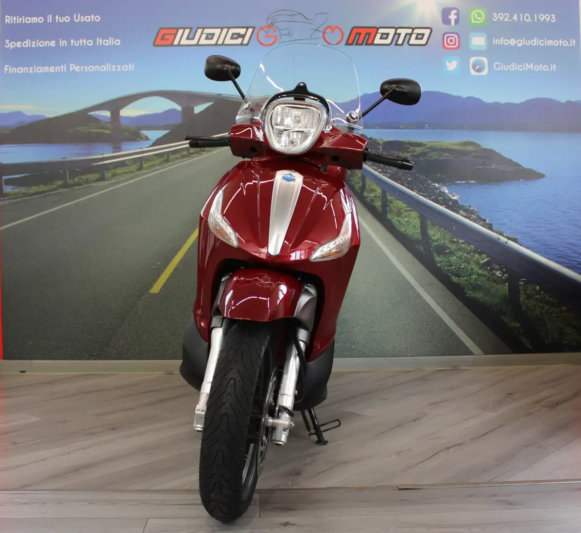 Piaggio Beverly 300 ABS - 2017 - km 24939 Roşu - 2