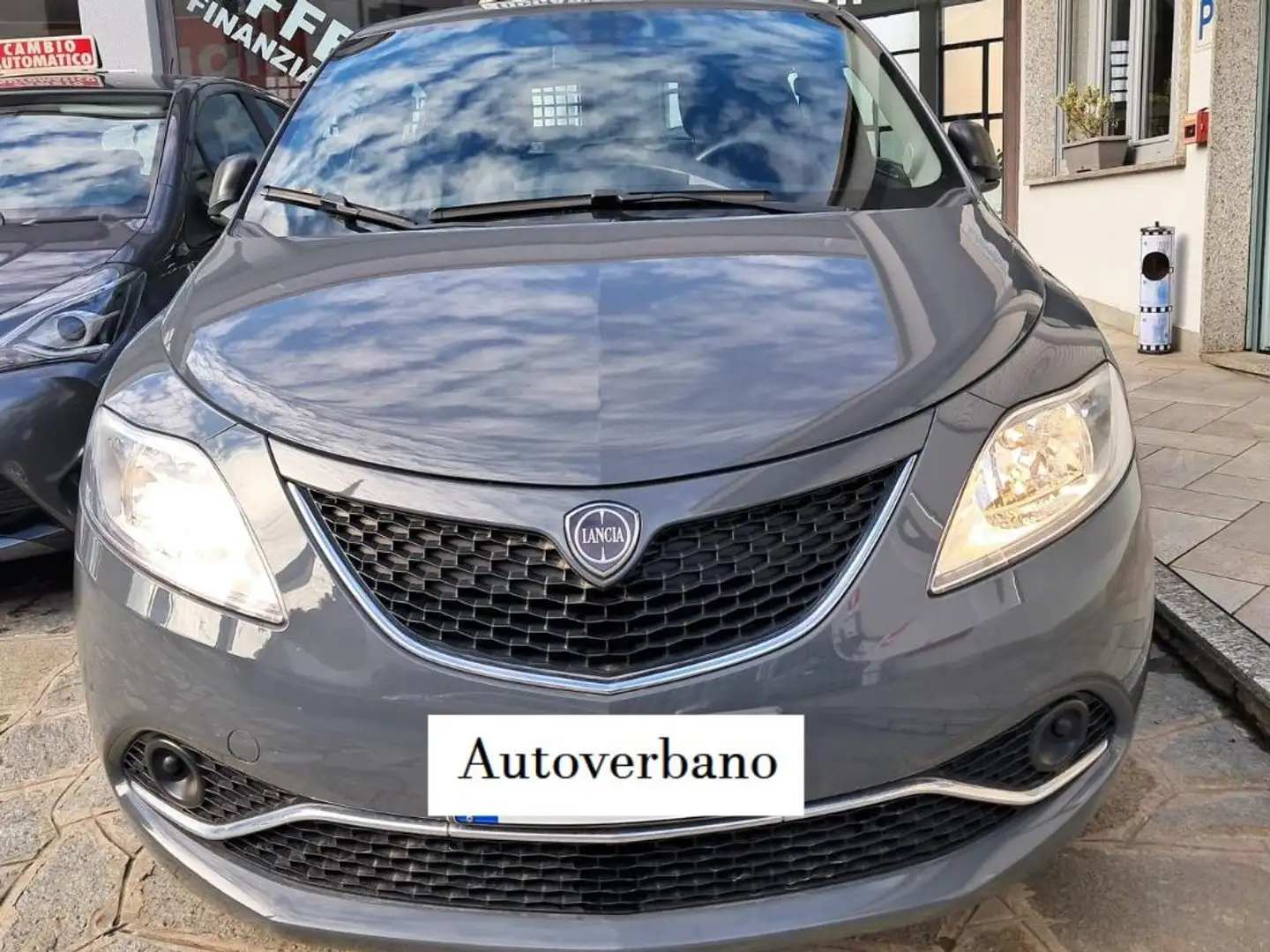 Lancia Ypsilon Ypsilon 1.2 69cv Grigio - 1