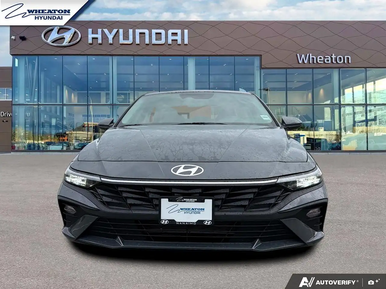 Hyundai ELANTRA снимка Hyundai ELANTRA