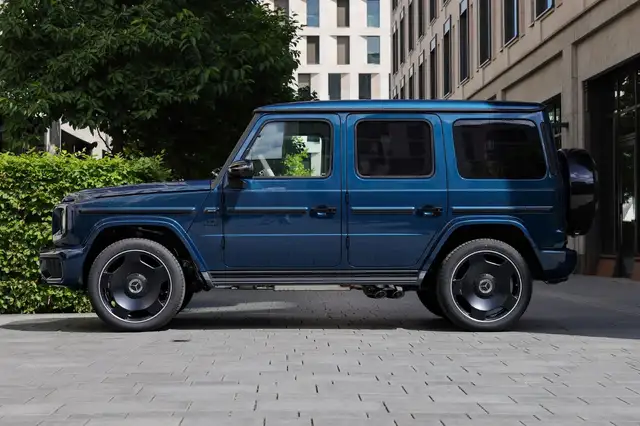 Mercedes-Benz G 63 Amg view 2