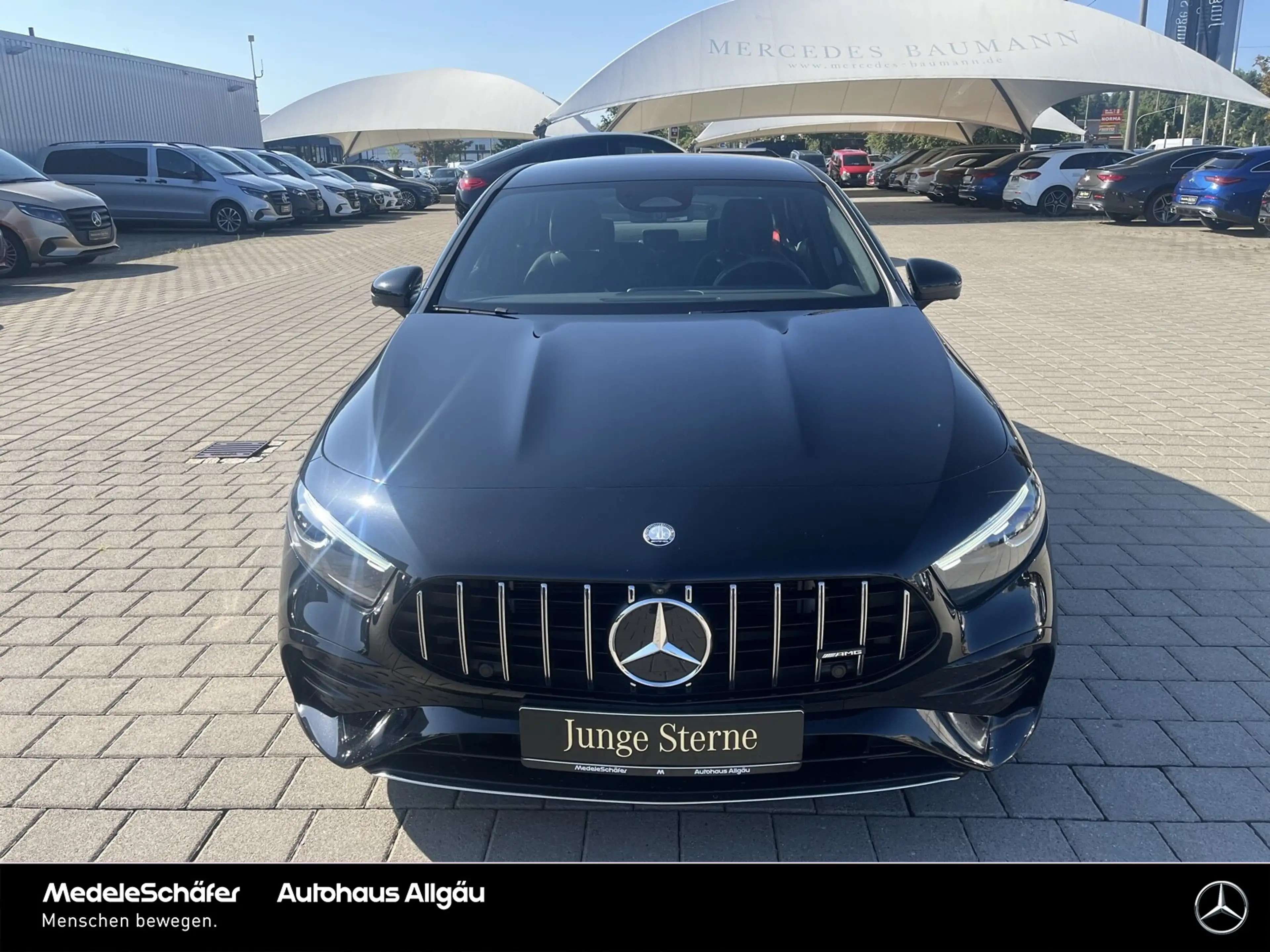 Mercedes-Benz A 35 AMG A 35 AMG 4M Limousine Fahr-Assi 360° Multibeam — photo 8